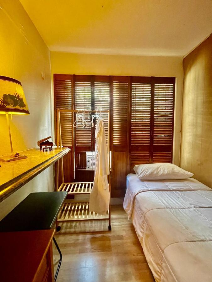 Habitacion Centrica Calle 8 Miami Bagian luar foto