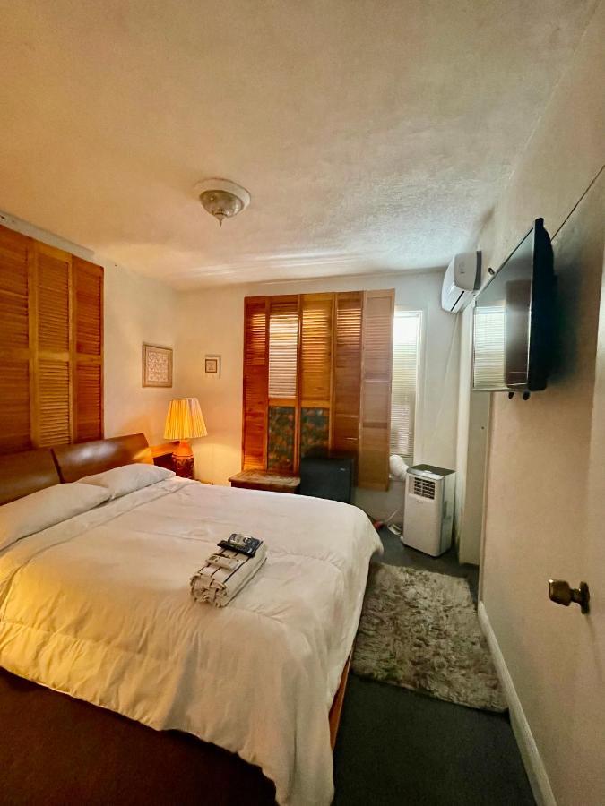 Habitacion Centrica Calle 8 Miami Bagian luar foto